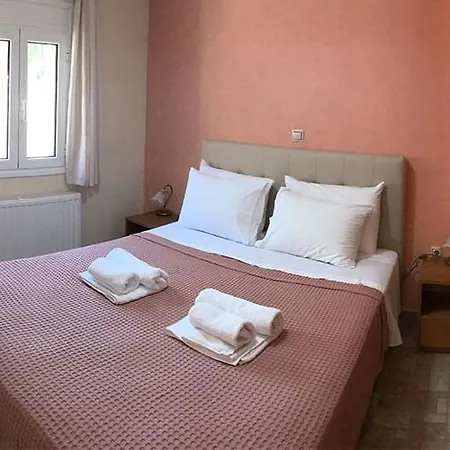 Terra Relaxa Apartment Loutraki Room photo