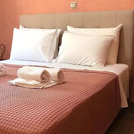 Terra Relaxa Apartment Loutraki Room photo